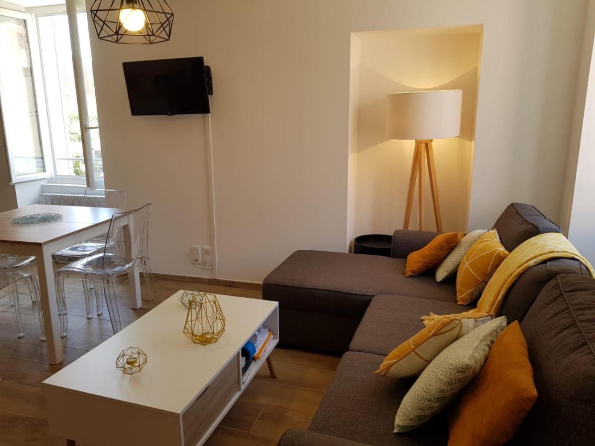 Duplex En Plein Centre Apartment Проприано Екстериор снимка