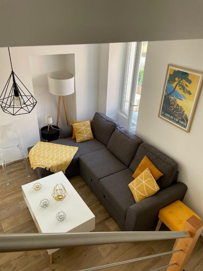 Duplex En Plein Centre Apartment Проприано Екстериор снимка
