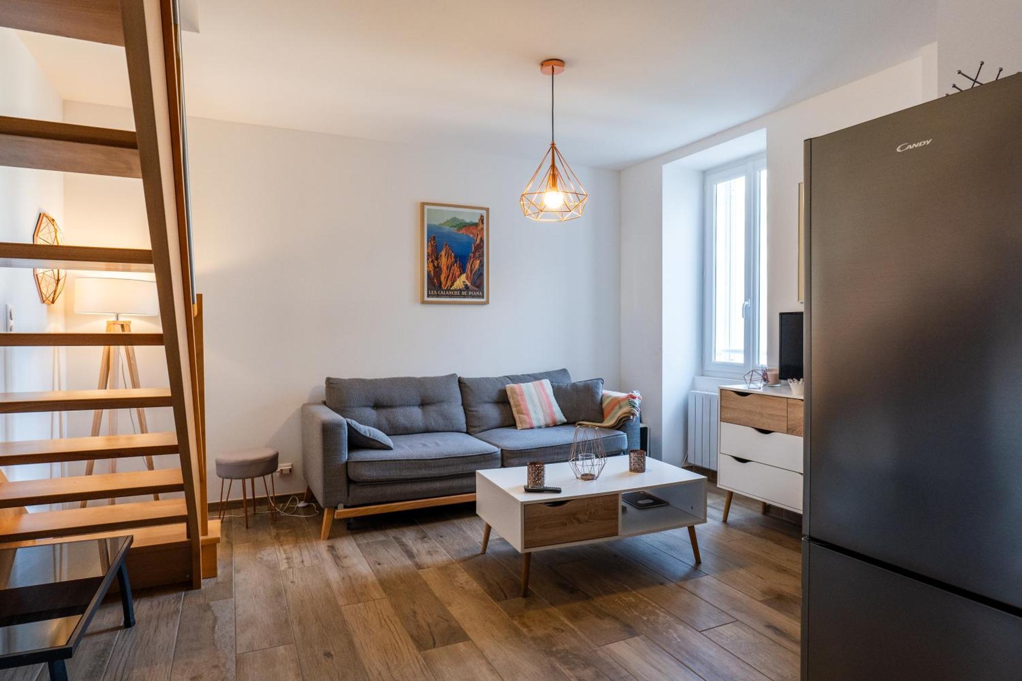 Duplex En Plein Centre Apartment Проприано Екстериор снимка